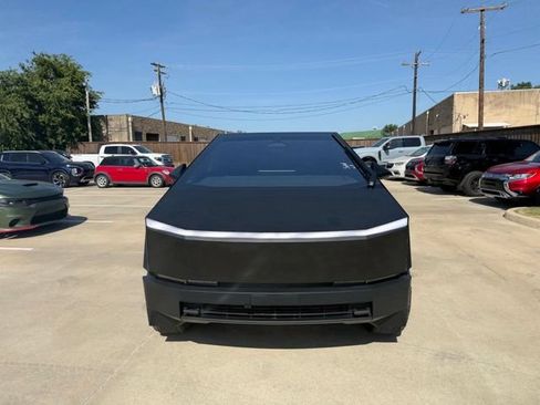Used 2024 Tesla Cybertruck Cyberbeast AWD/4WD image 5