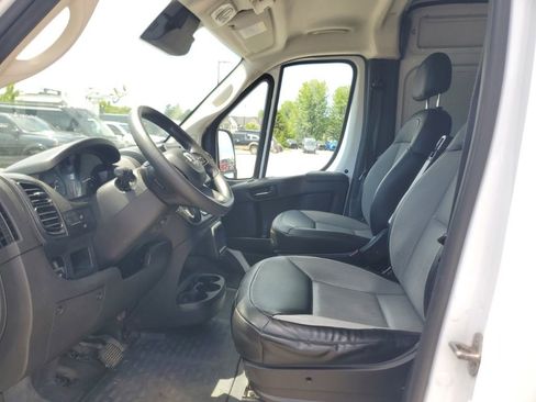Used 2023 RAM ProMaster 2500 FWD image 5