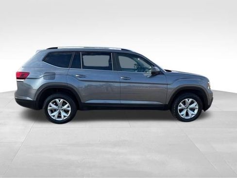 Used 2019 Volkswagen Atlas SE w/ Towing Package image 8