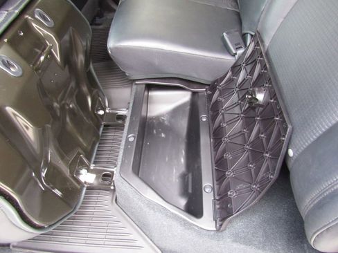 Certified 2023 Toyota Tacoma TRD Sport w/ TRD Premium Sport Package image 18