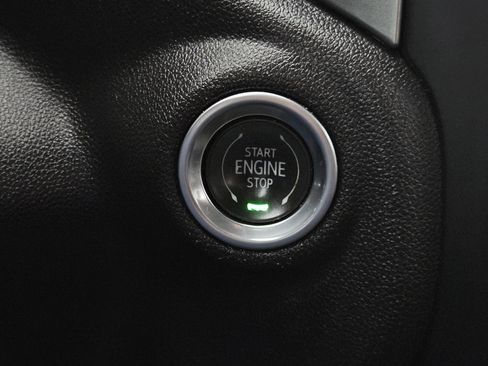 Used 2022 Chevrolet Silverado 2500 LT w/ Texas Edition image 24