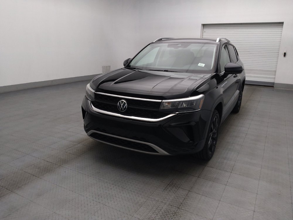 Used 2023 Volkswagen Taos SE w/ Black Wheel Package FWD image 15