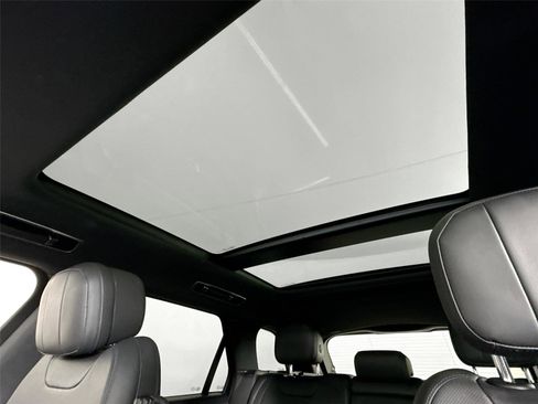 Used 2024 Land Rover Range Rover Sport Dynamic SE image 22