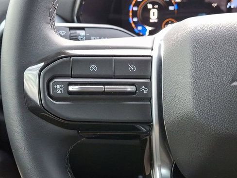 Used 2026 Chevrolet Colorado LT image 17