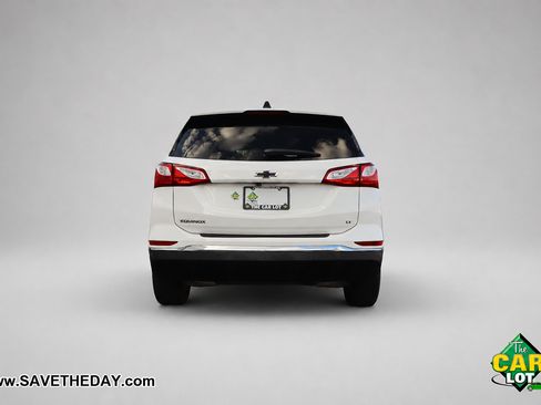 Used 2020 Chevrolet Equinox LT w/ Driver Convenience Package FWD image 7