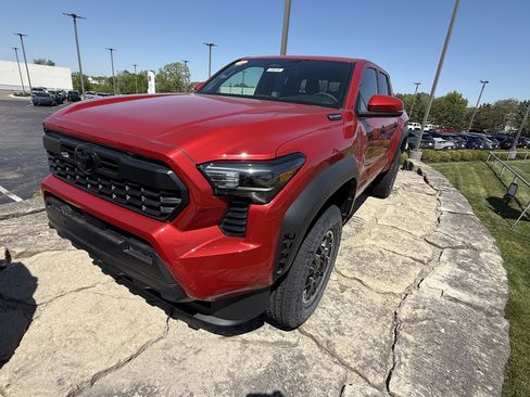 New 2026 Toyota Tacoma TRD Off-Road AWD/4WD image 32