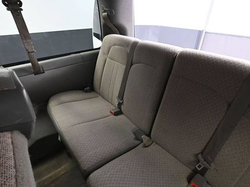 Used 2017 Chevrolet Express 3500 LT w/ LT Preferred Equipment Group RWD image 34