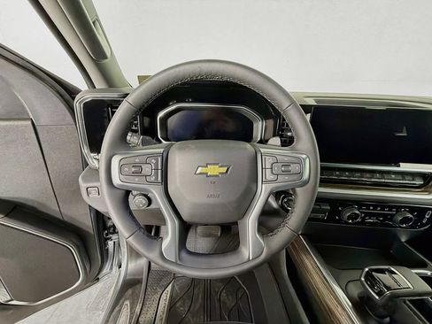 New 2026 Chevrolet Silverado 1500 LT w/ Leather Package AWD/4WD image 12