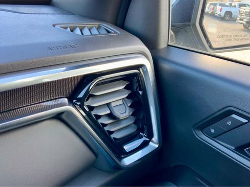 New 2026 GMC Canyon Elevation image 56