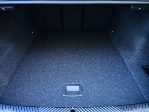 New 2026 BMW i5 eDrive40 image 26