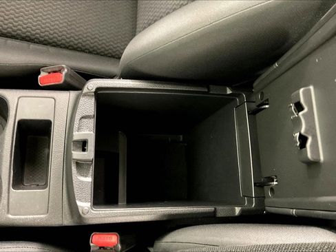 Used 2018 Nissan Rogue Sport S FWD image 34