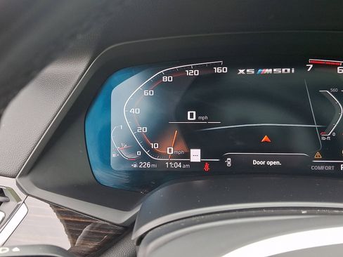 Used 2020 BMW X5 M50i w/ Executive Package AWD/4WD image 21