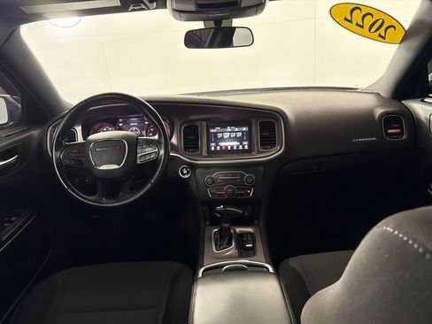 Used 2022 Dodge Charger SXT RWD image 23