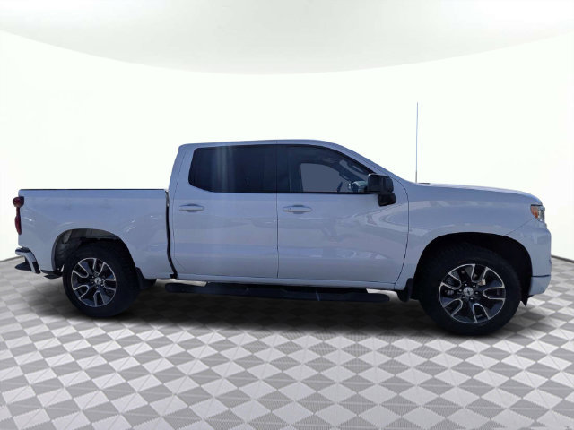 Used 2023 Chevrolet Silverado 1500 RST AWD/4WD image 3