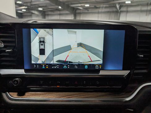 Used 2024 Chevrolet Silverado 2500 LT w/ All Star Edition image 30