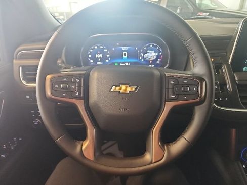 Used 2024 Chevrolet Tahoe High Country w/ Premium Package 2 AWD/4WD image 24