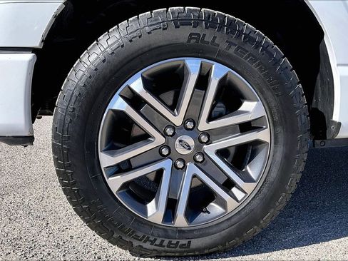 Used 2022 Ford F150 XL w/ STX Appearance Package image 9