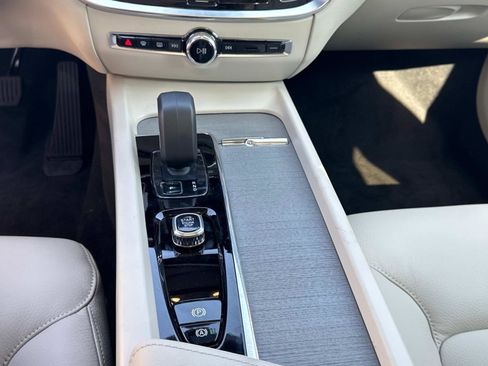 New 2026 Volvo V60 B5 Cross Country Plus w/ Climate Package image 24