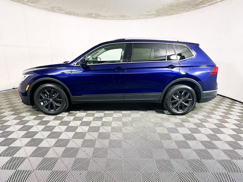 Used 2024 Volkswagen Tiguan SE FWD image 6