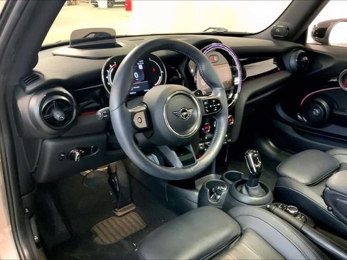 Used 2023 MINI Cooper S image 18