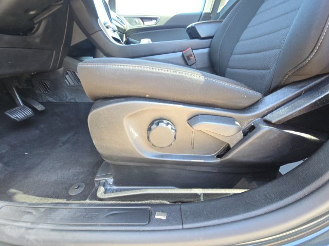 Used 2023 Ford Edge SE AWD/4WD image 26