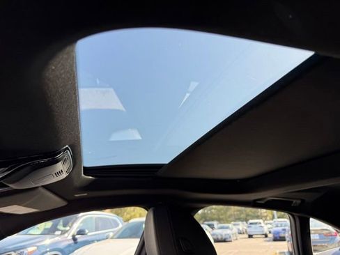 Certified 2023 BMW i4 eDrive40 RWD image 18