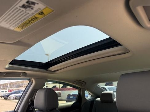 Used 2018 Honda Civic EX-T image 25