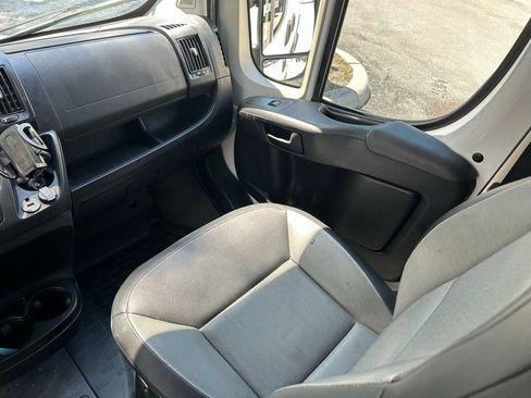 Used 2016 RAM ProMaster 1500 image 11