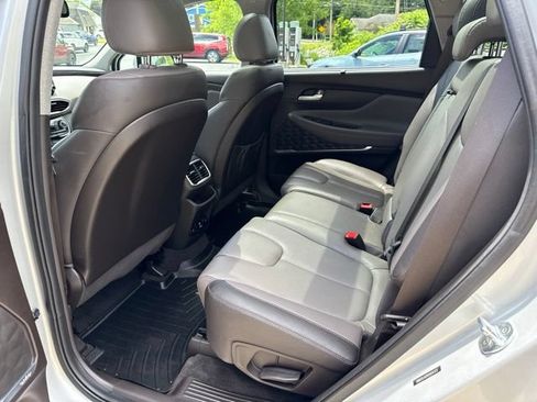 Used 2019 Hyundai Santa Fe AWD image 17
