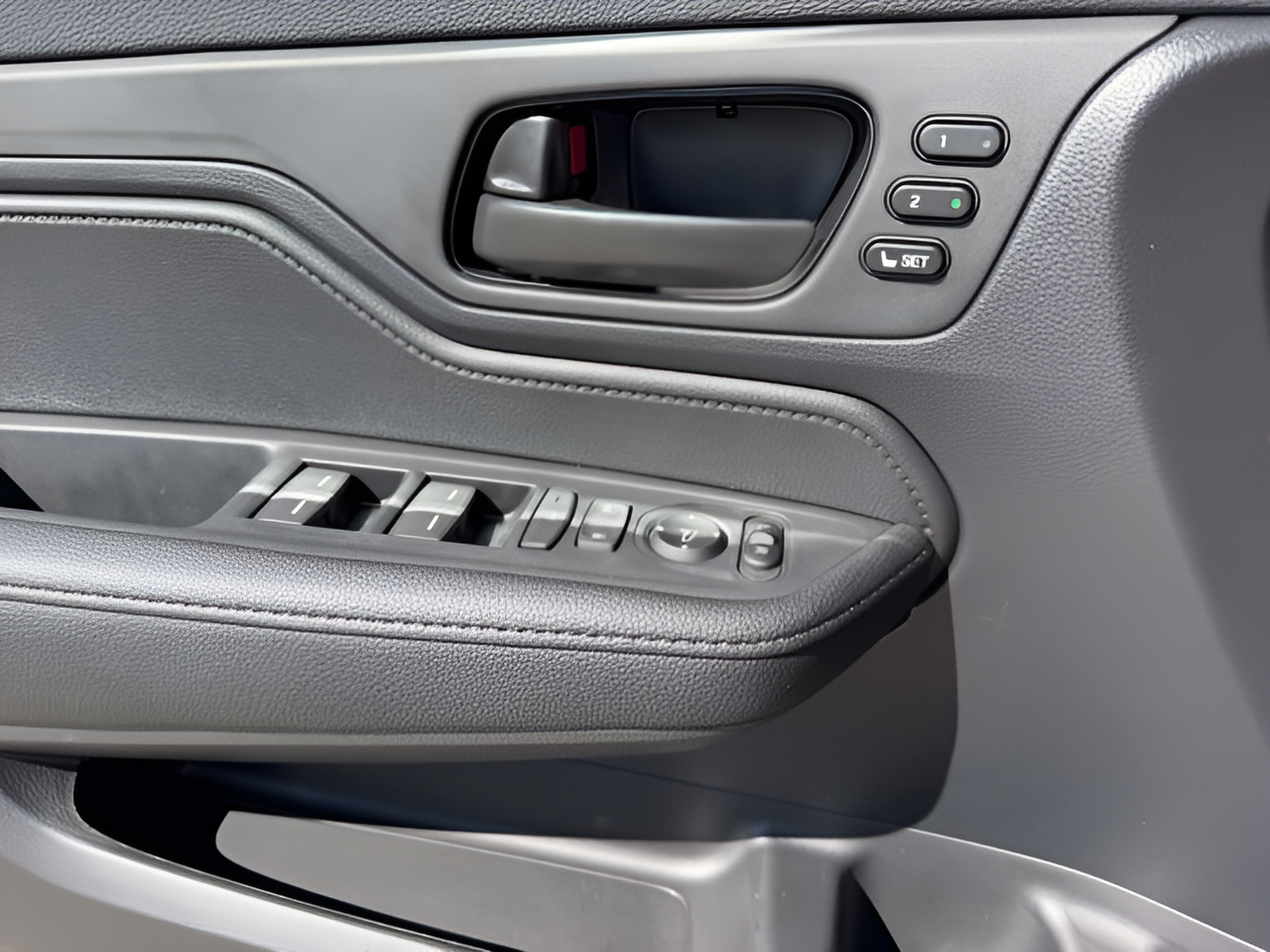 New 2027 Honda Odyssey EX-L image 19