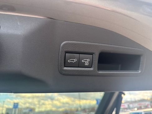 Used 2026 Toyota bZ image 36