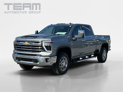 New 2026 Chevrolet Silverado 2500 LTZ w/ LTZ Convenience Package image 3