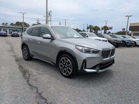 Used 2025 BMW X1 xDrive28i w/ Technology Package AWD/4WD image 2