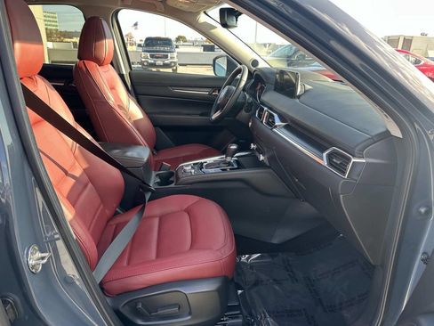 Certified 2021 MAZDA CX-5 Carbon Edition image 30