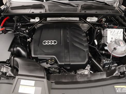 Used 2023 Audi Q5 2.0T Premium Plus w/ Premium Plus Package AWD/4WD image 15