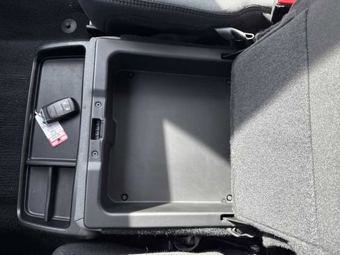 Used 2024 RAM 2500 Big Horn image 34