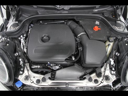 Certified 2026 MINI Cooper S FWD image 21