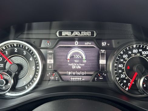 Used 2021 RAM 1500 Laramie image 44