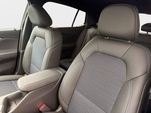 New 2026 Buick Envista Sport Touring FWD image 20