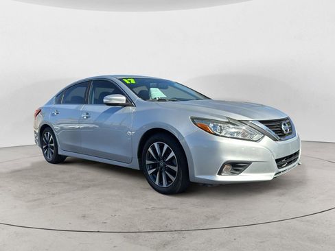 Used 2017 Nissan Altima 2.5 SL image 1