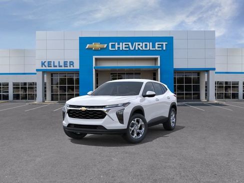 New 2026 Chevrolet Trax LS w/ LS Convenience Package FWD image 8