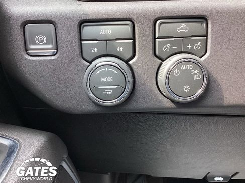 Used 2026 Chevrolet Silverado 1500 LT AWD/4WD image 21
