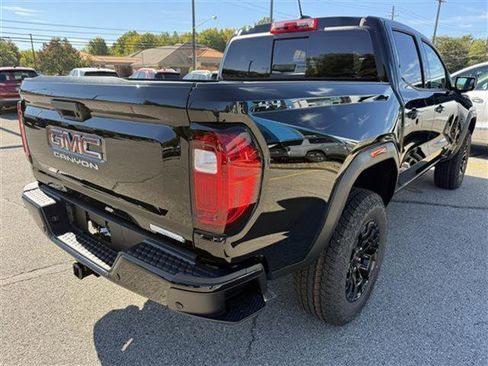 New 2026 GMC Canyon Elevation w/ Convenience Package image 7