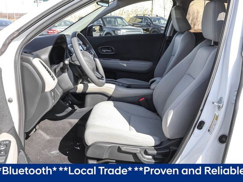 Used 2022 Honda HR-V EX image 5