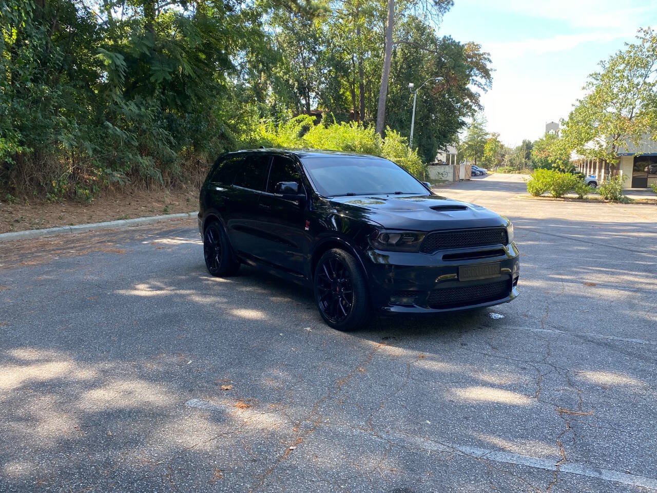 Used 2018 Dodge Durango R/T w/ Blacktop Package RWD image 3