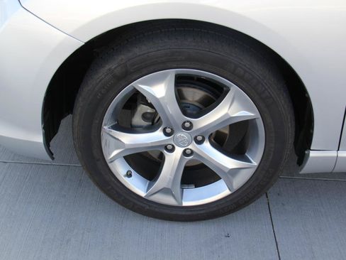 Used 2011 Toyota Venza w/ Premium Pkg #2 FWD image 35