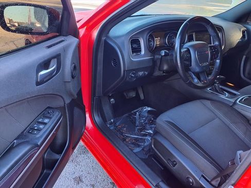 Used 2022 Dodge Charger SXT image 6