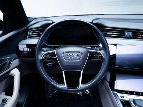 Used 2024 Audi Q8 e-tron Prestige w/ Prestige Package AWD/4WD image 10