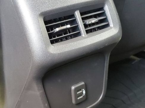 Certified 2024 Chevrolet Equinox LT w/ LPO, Floor Liner Package FWD image 20