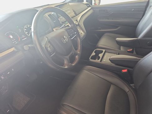 Used 2025 Honda Odyssey Sport-L image 16